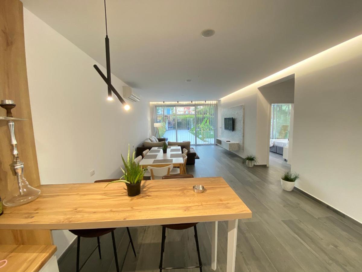 Villa White 1 - Luxury Velipoje