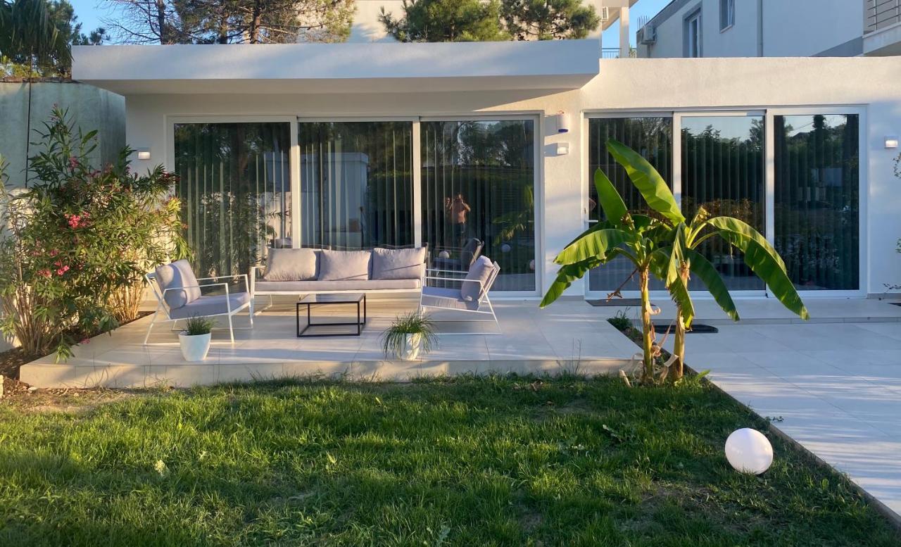 Villa White 1 - Luxury Velipoje